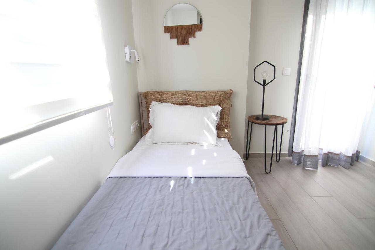 Hanioti Suite Maisonette In Front Of The Sea Exteriér fotografie