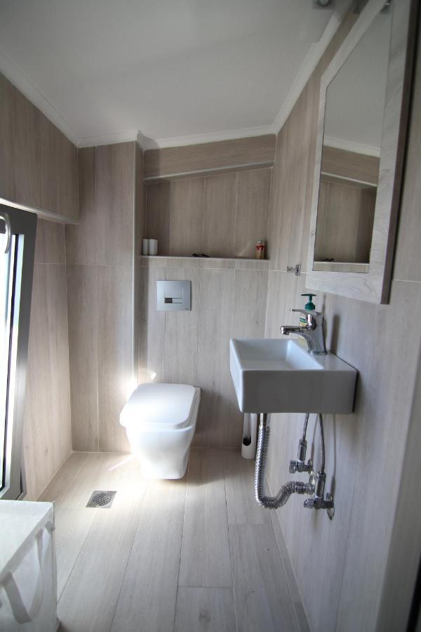 Hanioti Suite Maisonette In Front Of The Sea Exteriér fotografie